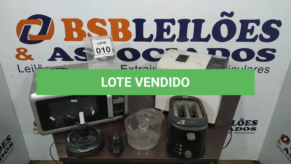 LOTE 010