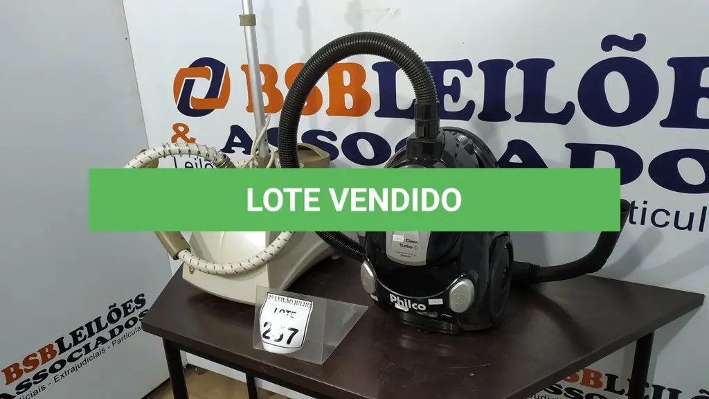 LOTE 257