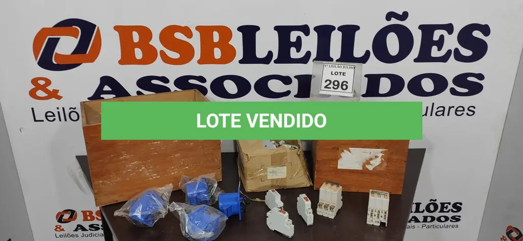 LOTE 296