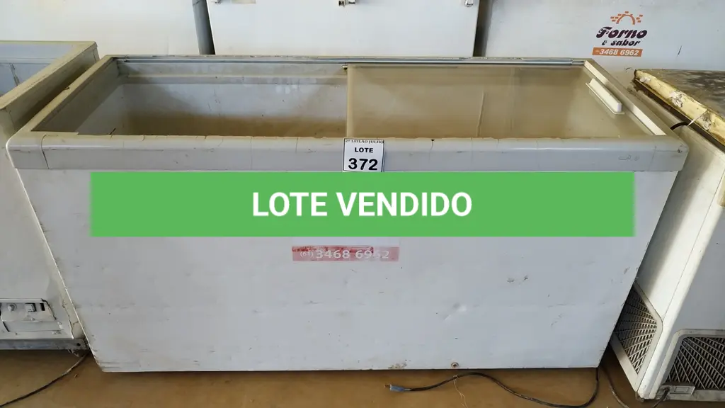 LOTE 372