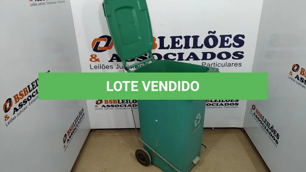 LOTE 330