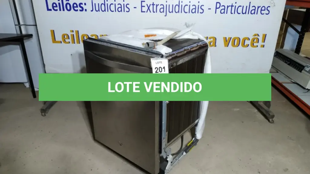 LOTE 201