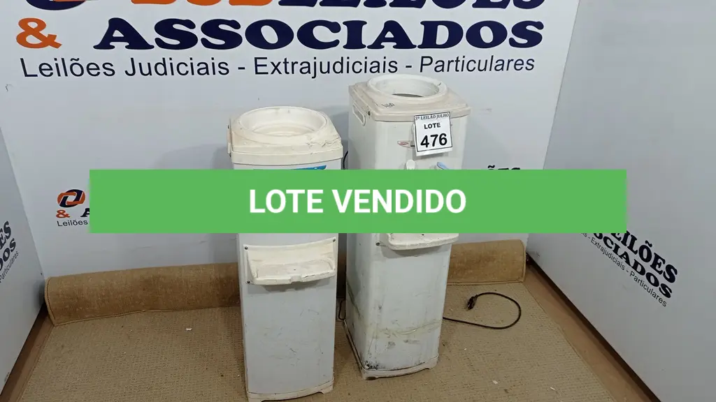 LOTE 476