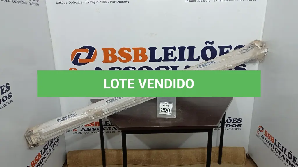 LOTE 296