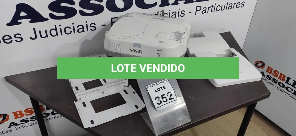 LOTE 352