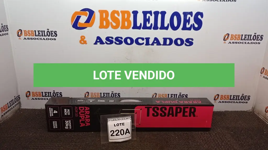 LOTE 220