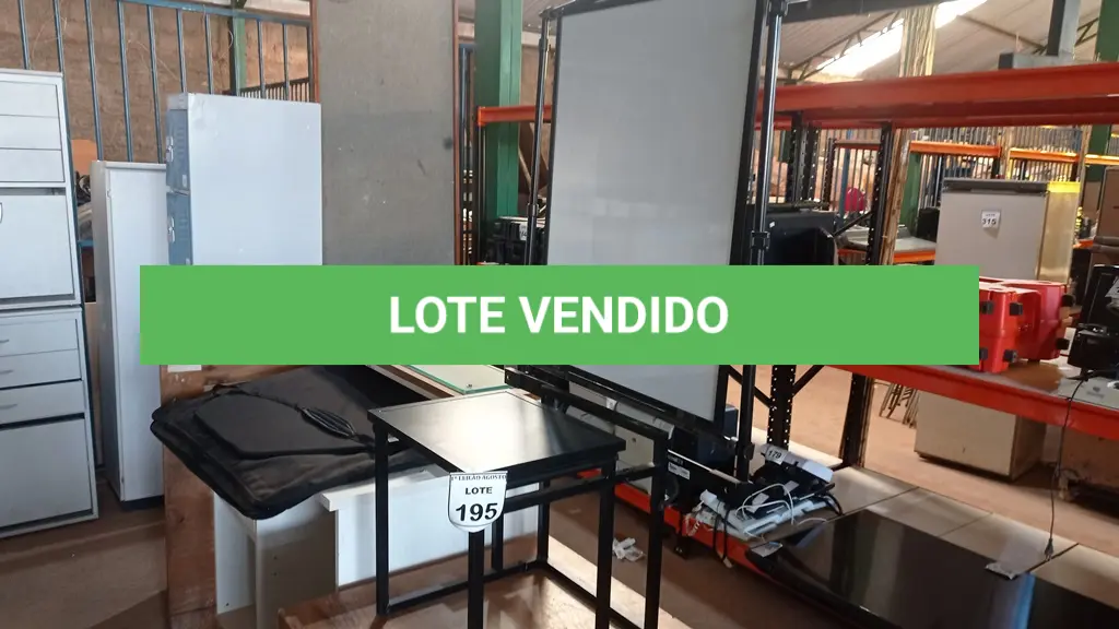 LOTE 195