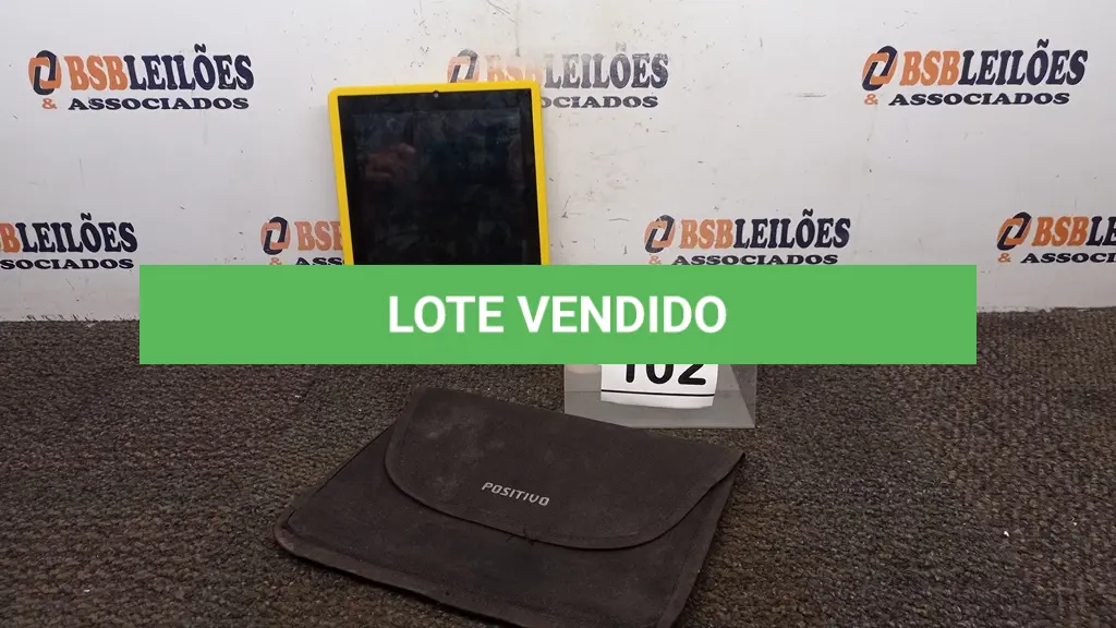 LOTE 102