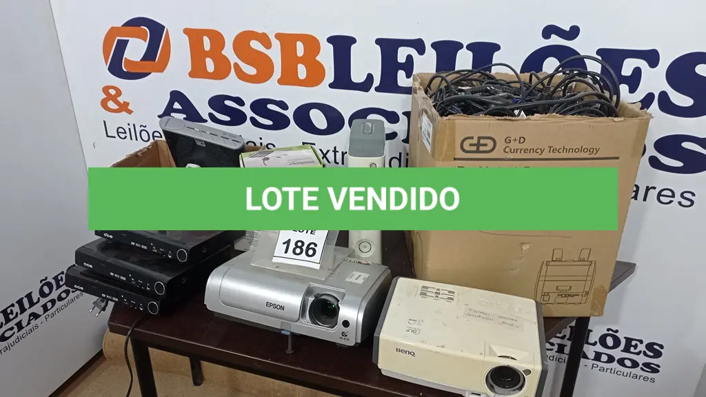 LOTE 186