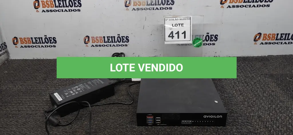 LOTE 411