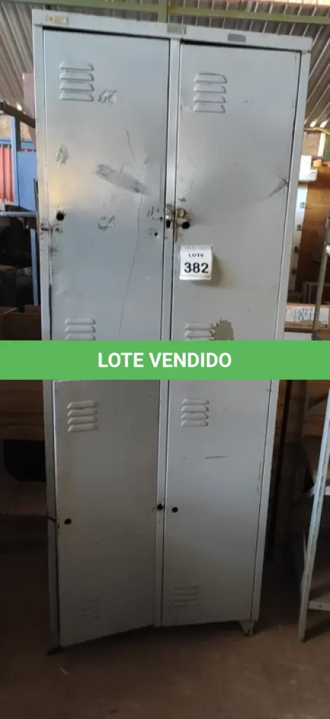 LOTE 382