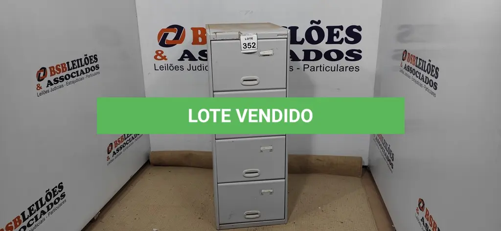 LOTE 352