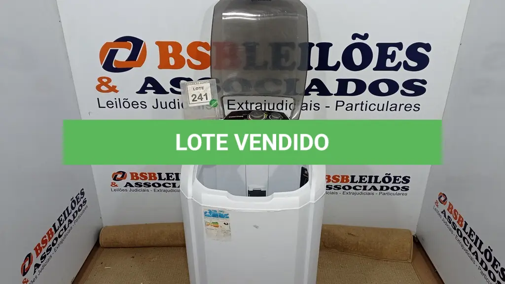 LOTE 241