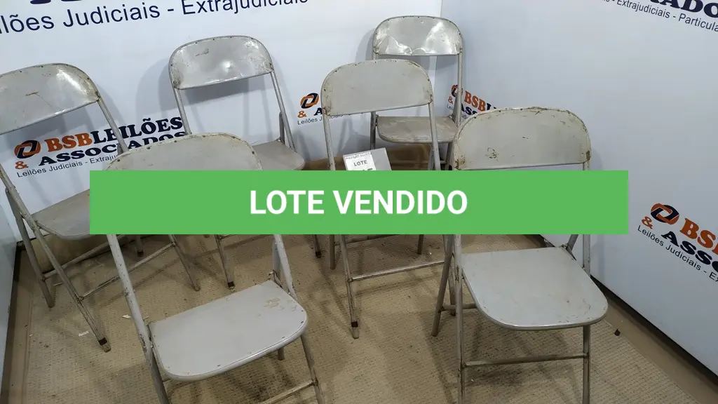 LOTE 445