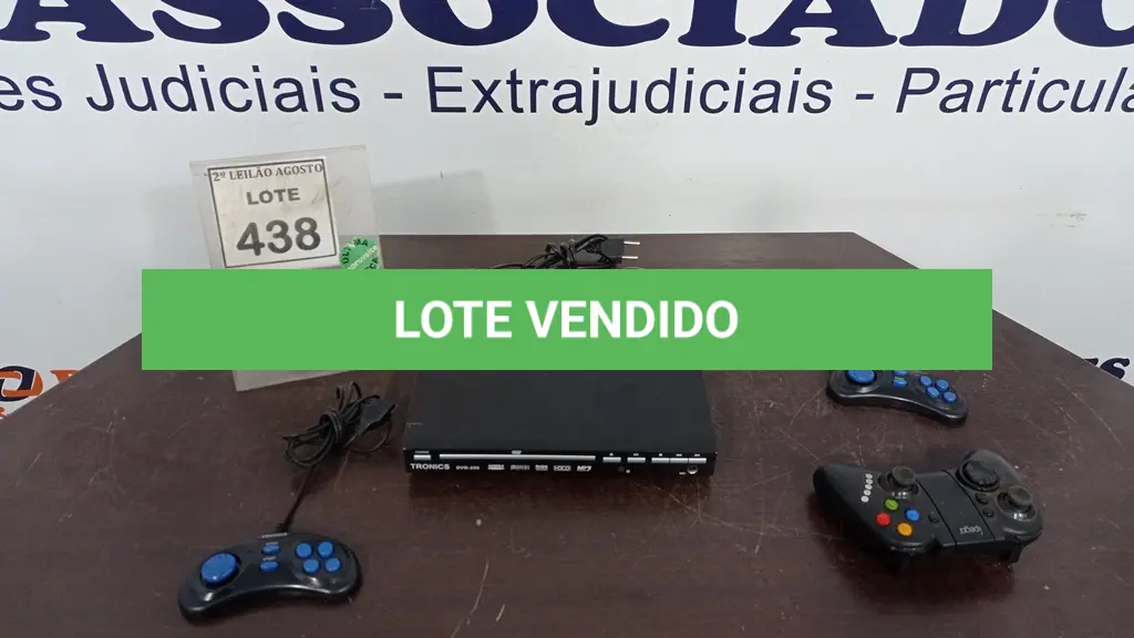 LOTE 438