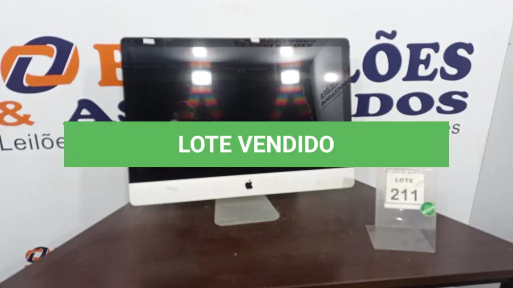 LOTE 211