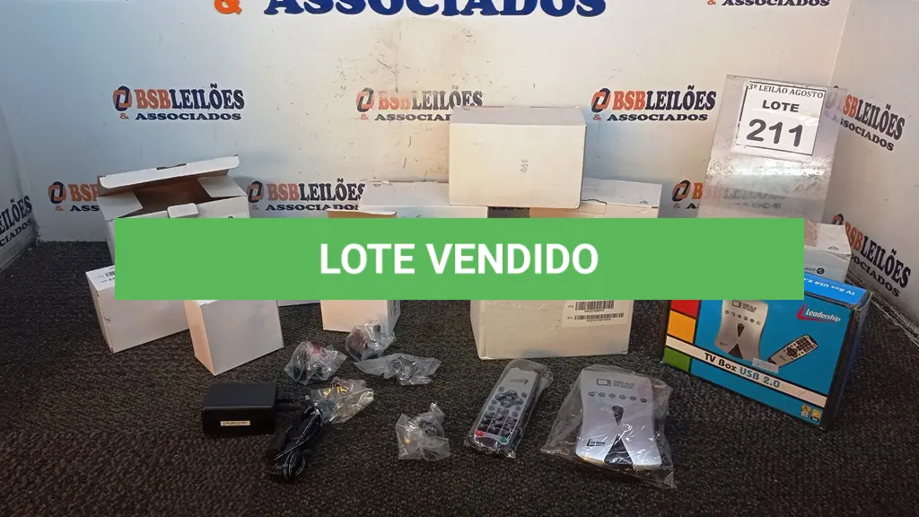 LOTE 211