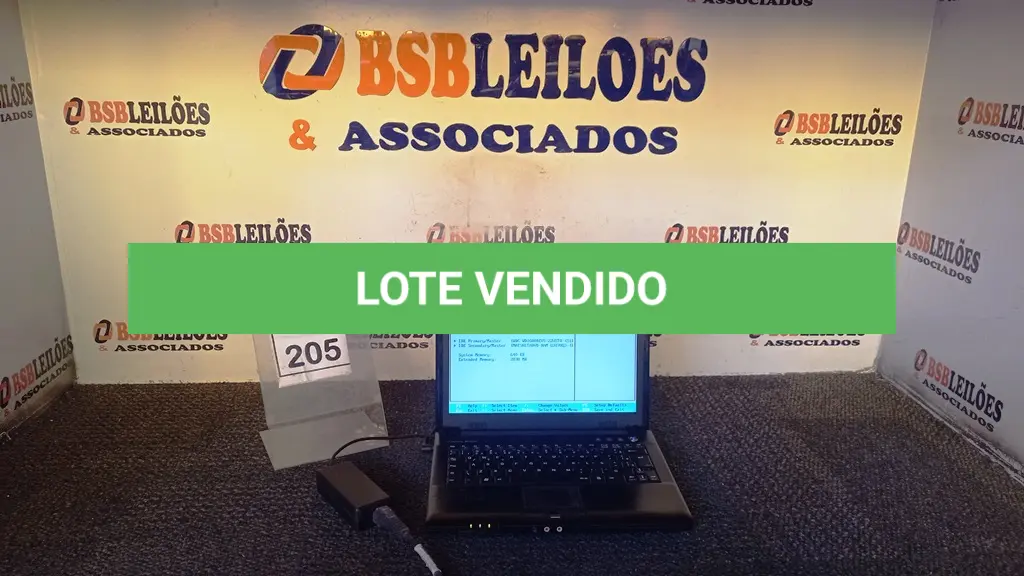 LOTE 205