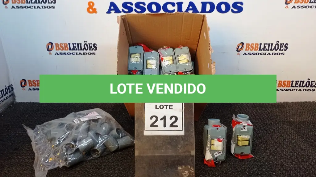 LOTE 212