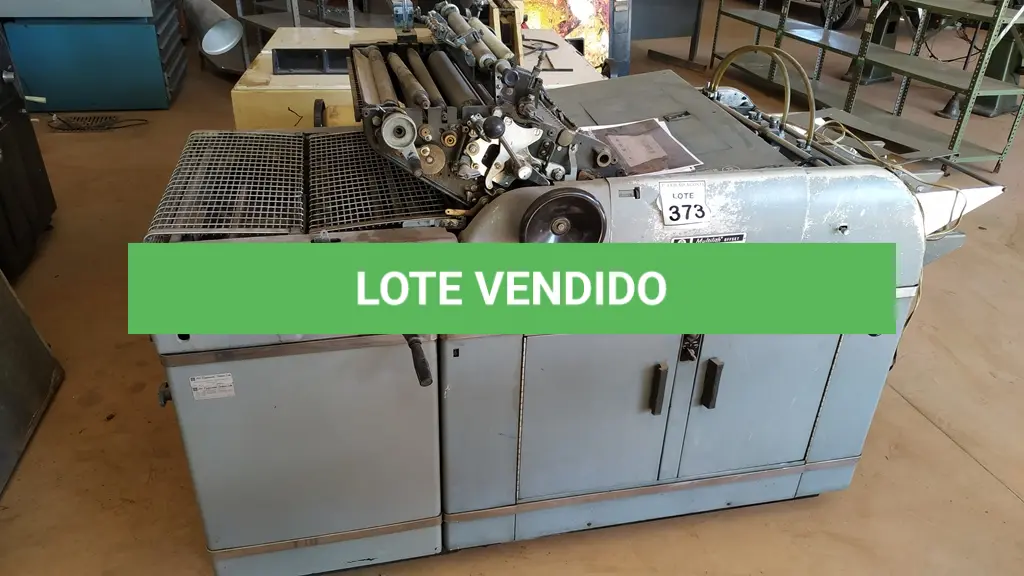 LOTE 373