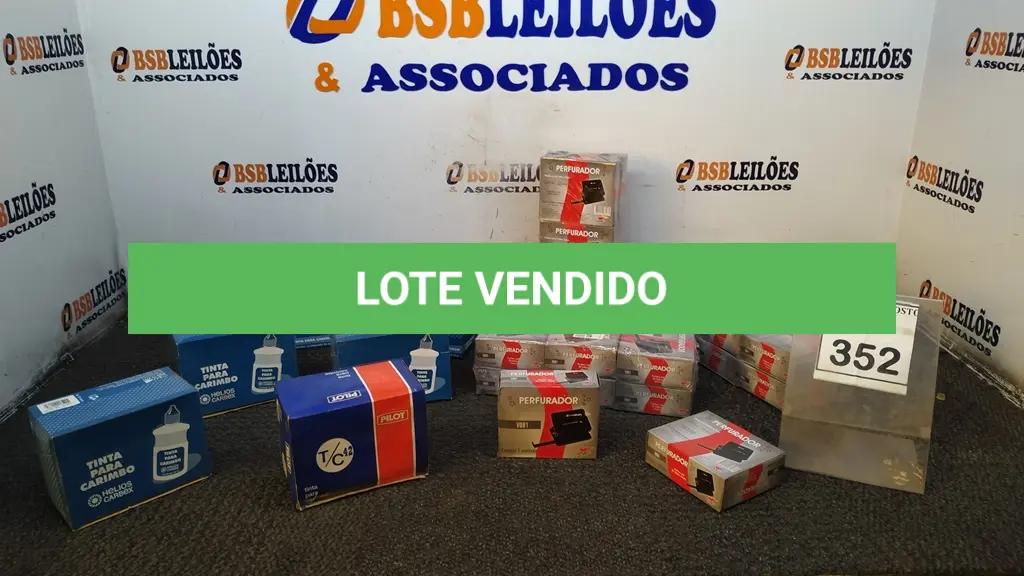 LOTE 352