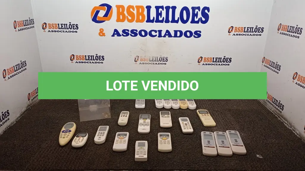 LOTE 207