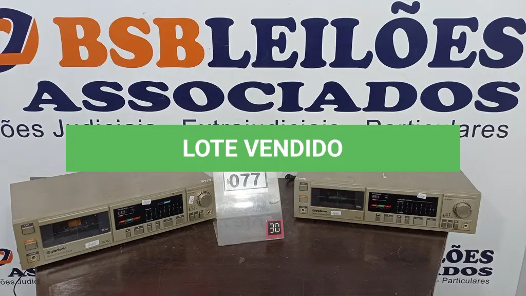 LOTE 077