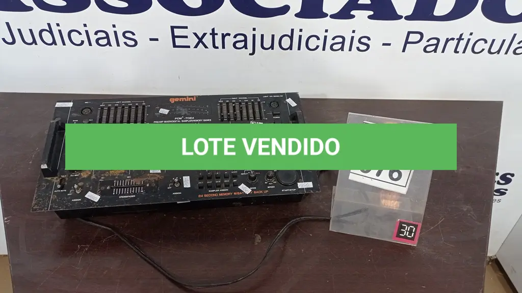 LOTE 076