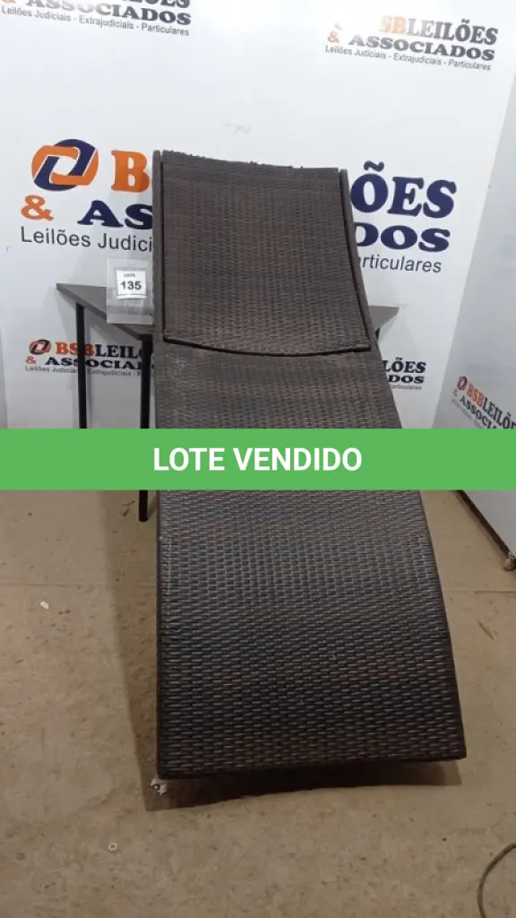 LOTE 135