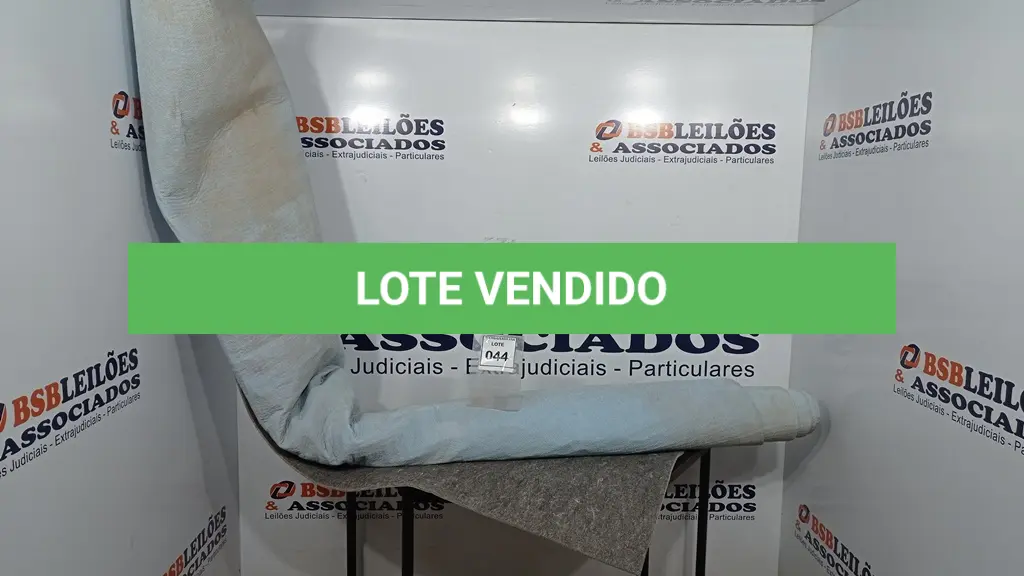 LOTE 044
