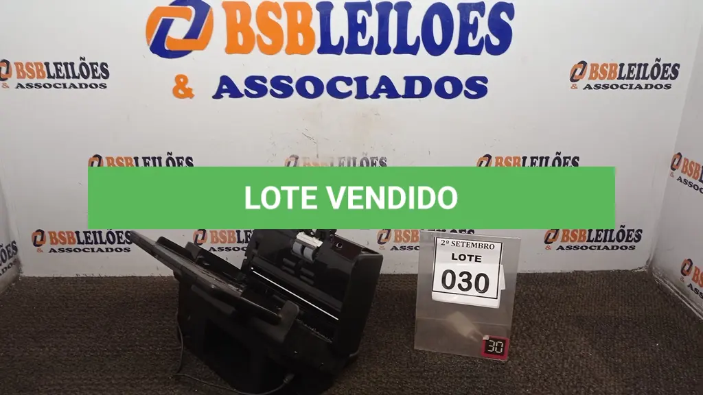 LOTE 030