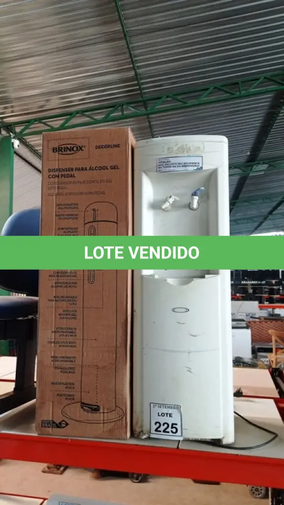 LOTE 225
