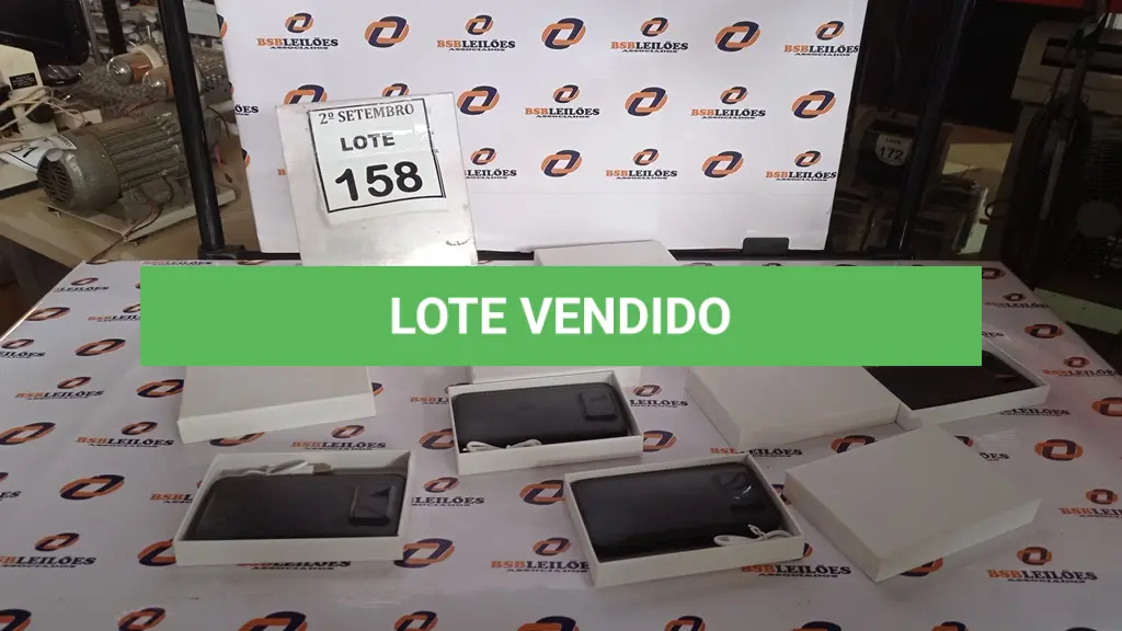 LOTE 158