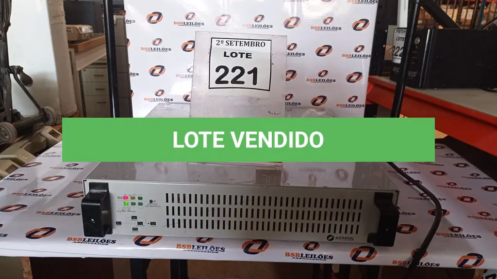 LOTE 221