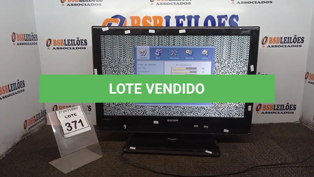 LOTE 371
