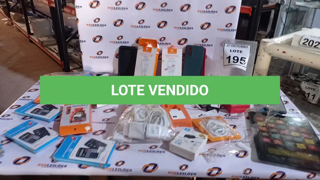 LOTE 195