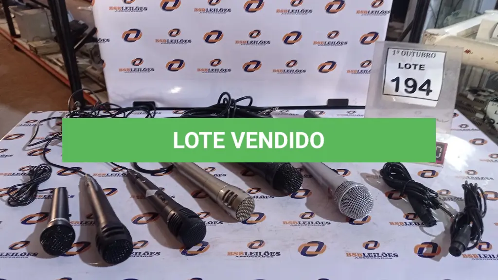 LOTE 194