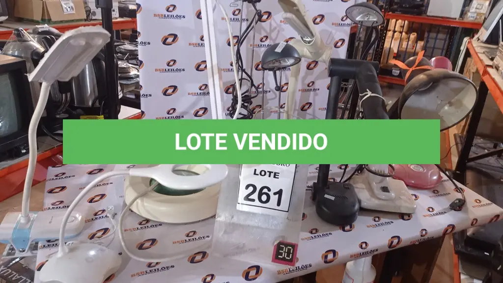 LOTE 261