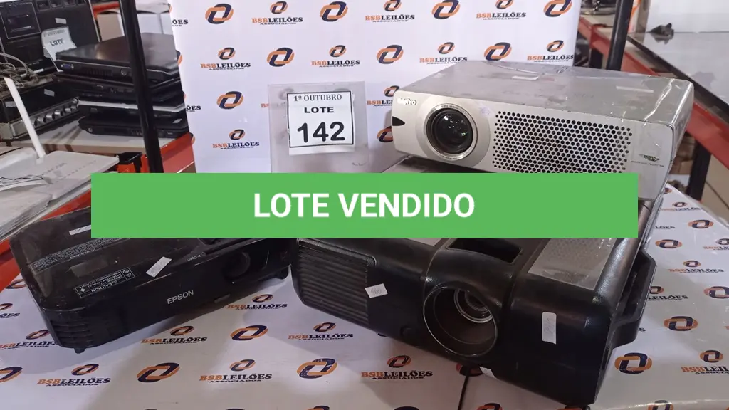 LOTE 142