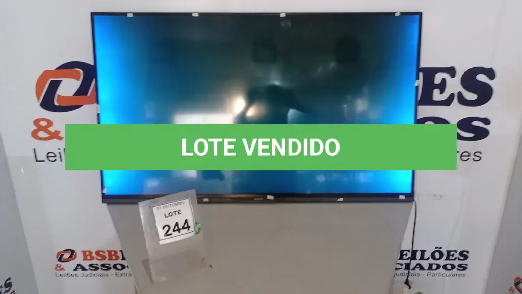 LOTE 244