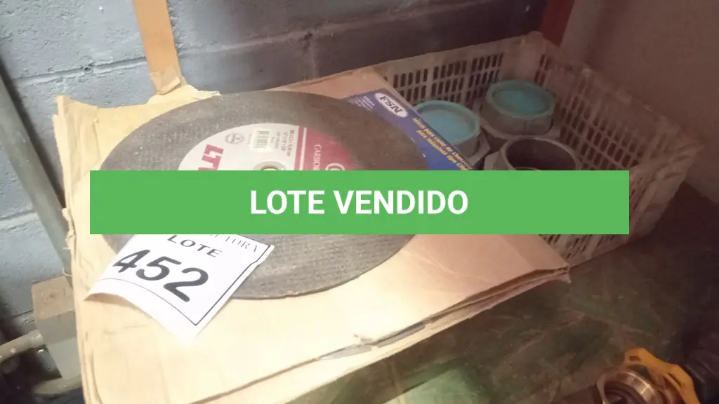LOTE 452