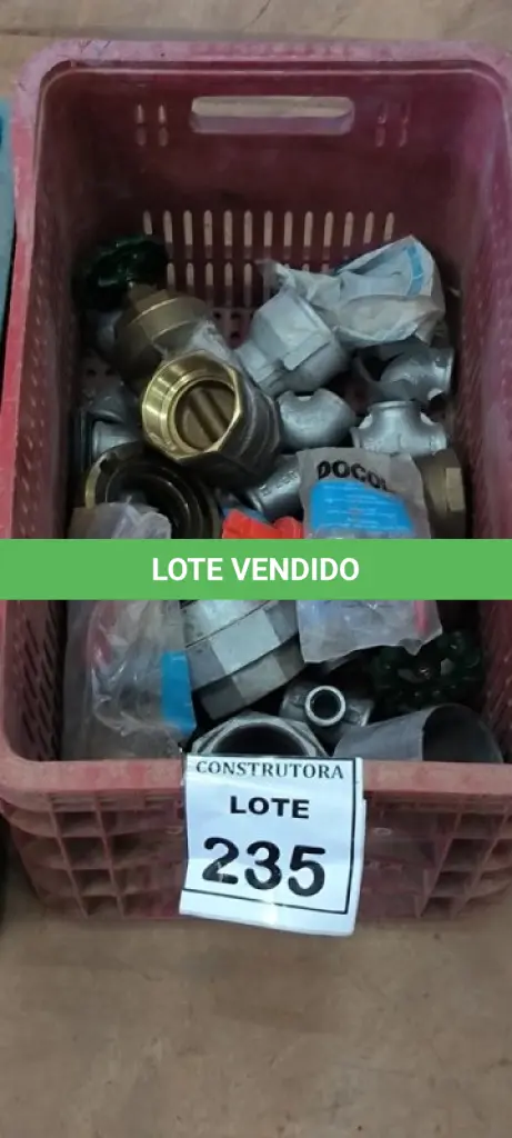 LOTE 235