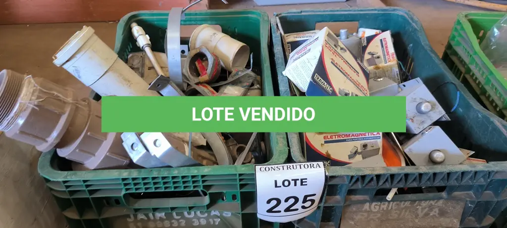 LOTE 225