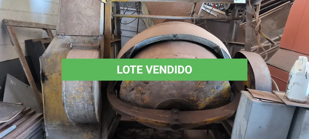 LOTE 211