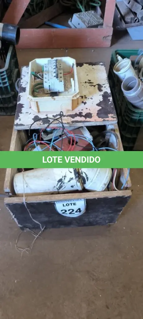 LOTE 224