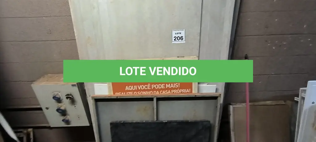 LOTE 206