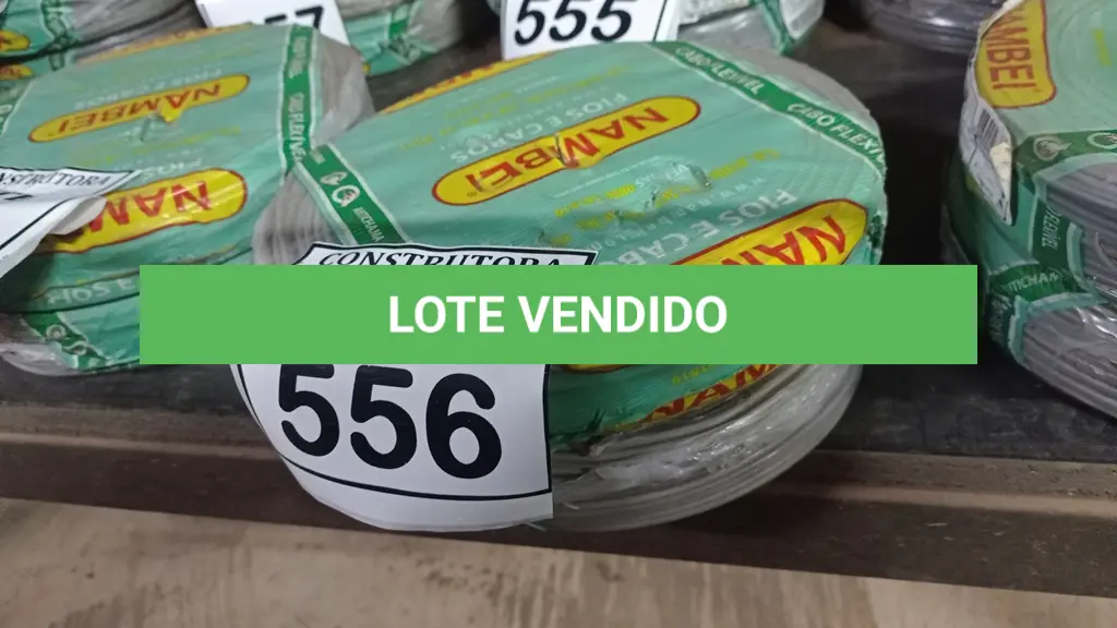 LOTE 556