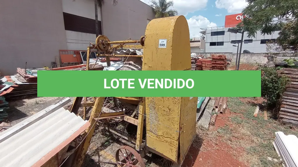 LOTE 599