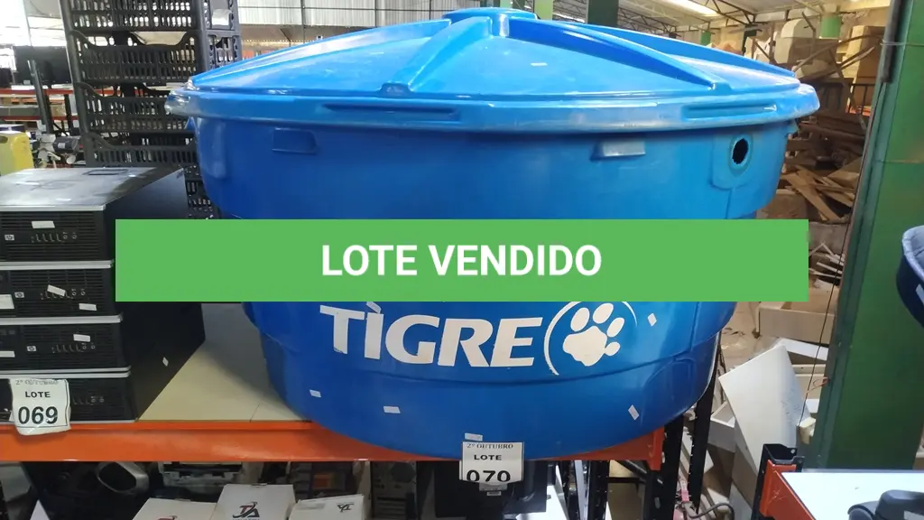 LOTE 070