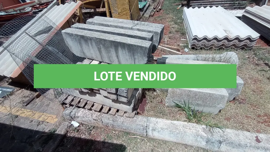 LOTE 598